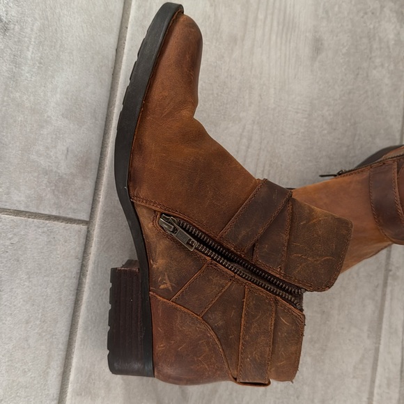 Born ankle boots - Picture 2 of 5